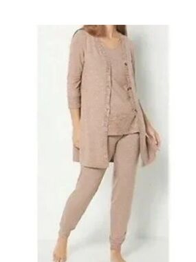 Cuddl duds seriously soft three piece lounge set